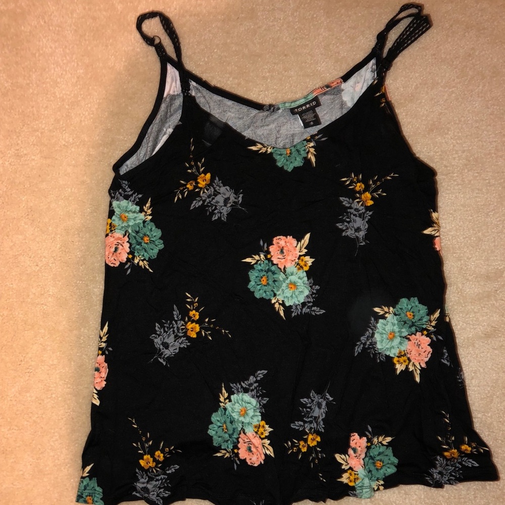 Size 0 strap torrid shirt